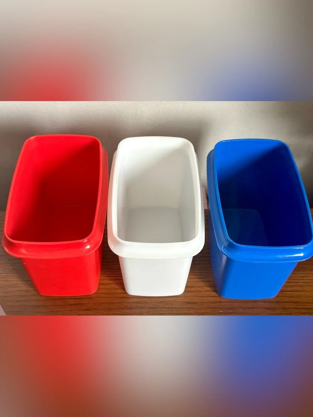 VTG ‘76 Tupperware Red White Blue Patriotic Shelf Saver Storage Containers #1243